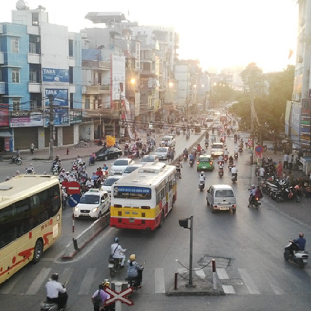 “LÀM CÁCH NÀO ĐỂ TRẺ KHỎE MẠNH VỀ THỂ CHẤT VÀ TINH THẦN?”